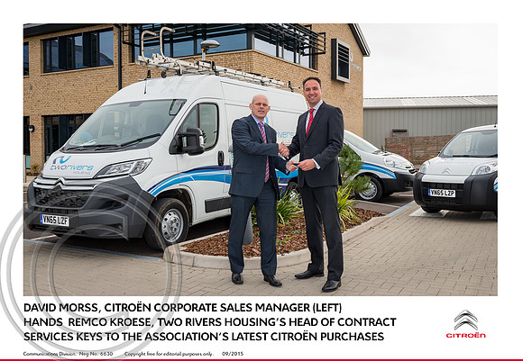 CITROËN HELPS TWO RIVERS MAKE A HOME