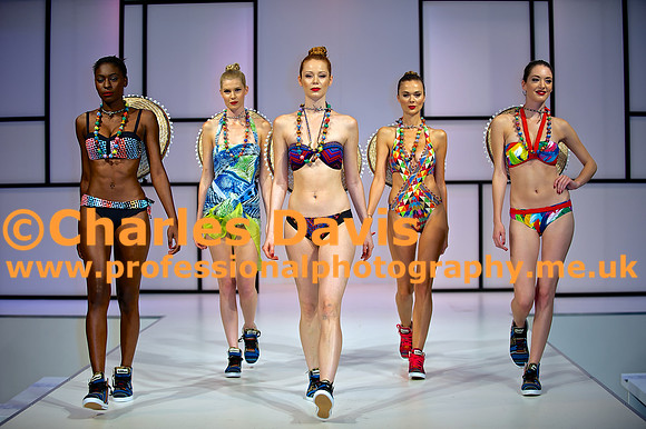 MODA 767